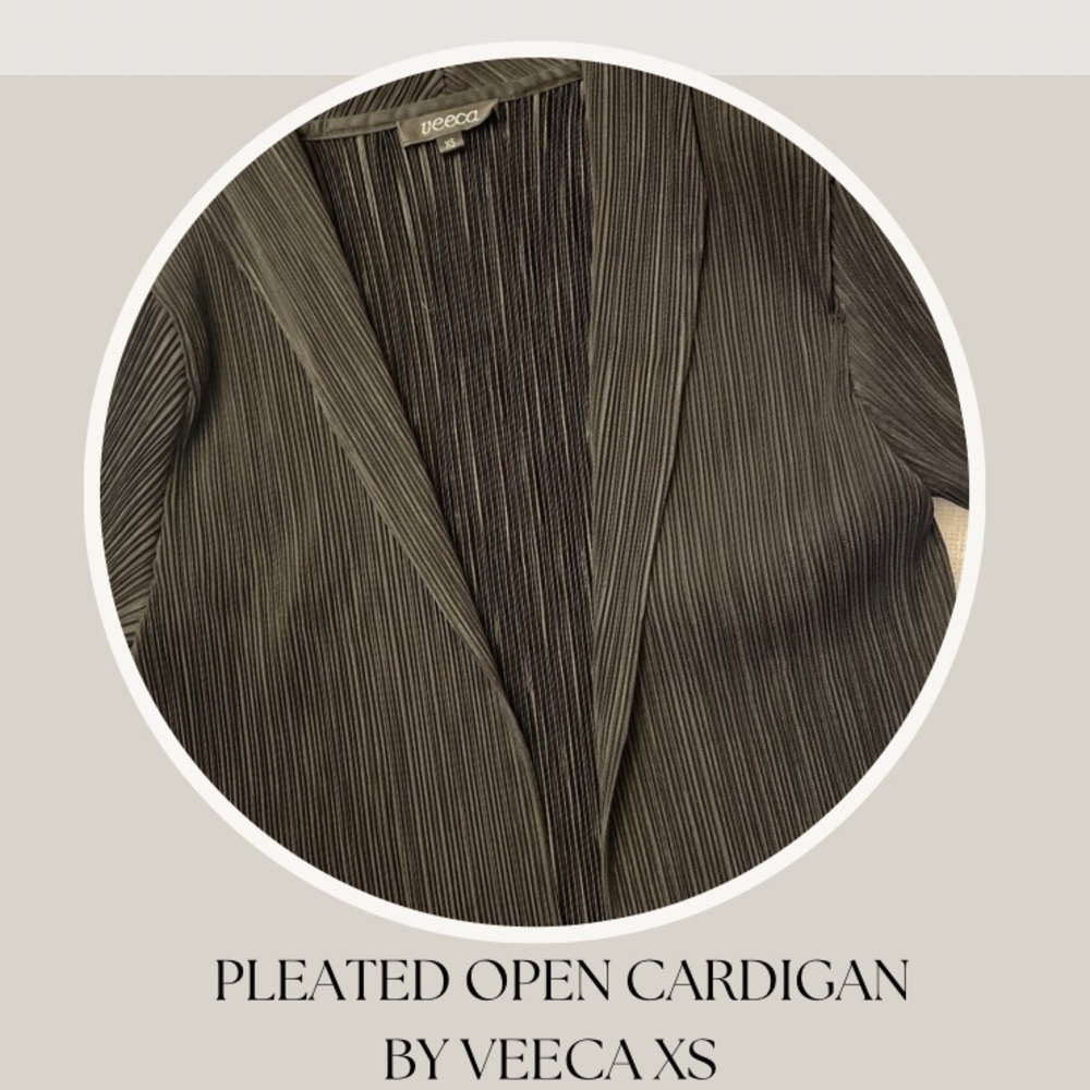 PLEATED OPEN CARDIGAN BY VEECA XS